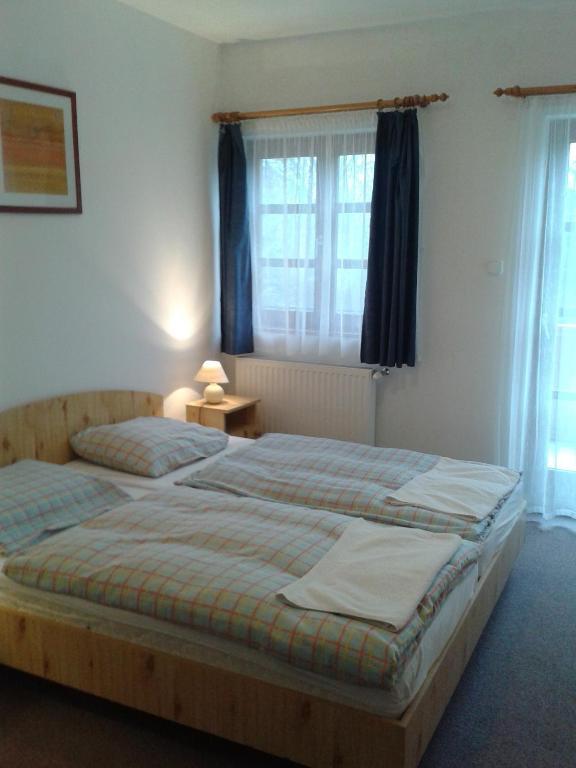 Sommer Panzio Balatonföldvár Kamer foto